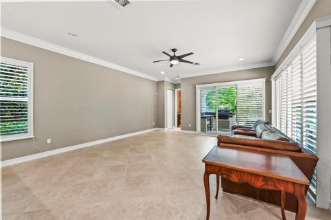 House in Palm Beach Gardens, Florida 5 bedrooms, 514.4 sq.m. № 2244841 - photo 19