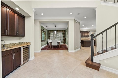 House in Palm Beach Gardens, Florida 5 bedrooms, 514.4 sq.m. № 2244841 - photo 10