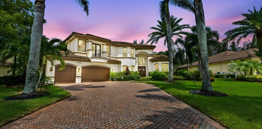 House in Palm Beach Gardens, Florida 5 bedrooms, 514.4 sq.m. № 2244841