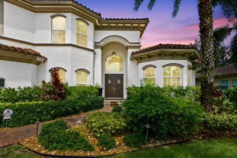 House in Palm Beach Gardens, Florida 5 bedrooms, 514.4 sq.m. № 2244841 - photo 6