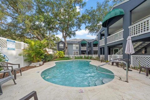 Condo in Tampa, Florida, 2 bedrooms № 2100765 - photo 2