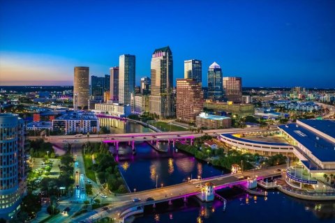 Condo in Tampa, Florida, 2 bedrooms № 2100765 - photo 27