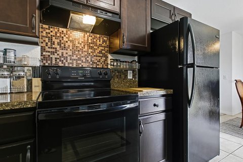 Casa en venta en Ocala, Florida, 3 dormitorios, 99.59 m2 № 1898649 - foto 18
