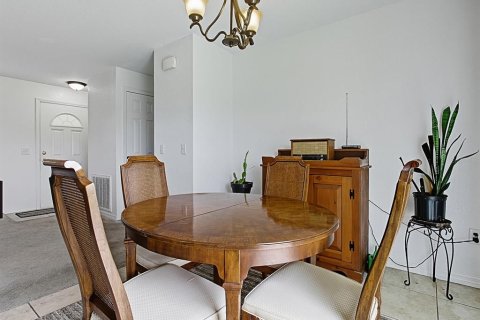 Casa en venta en Ocala, Florida, 3 dormitorios, 99.59 m2 № 1898649 - foto 13