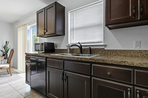 Casa en venta en Ocala, Florida, 3 dormitorios, 99.59 m2 № 1898649 - foto 16