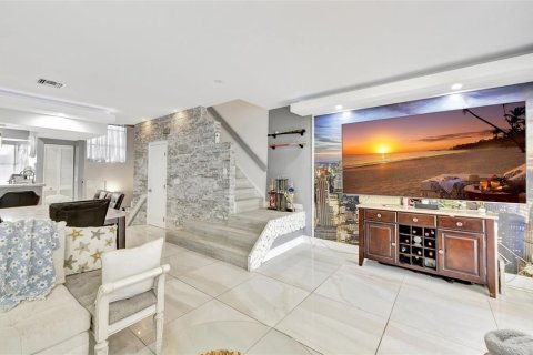 Adosado en venta en Sunrise, Florida, 4 dormitorios, 168.34 m2 № 2156358 - foto 17