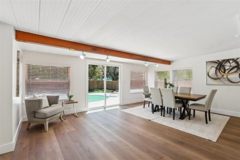 Villa ou maison à vendre à Saint Petersburg, Floride: 4 chambres, 198.63 m2 № 2092594 - photo 17