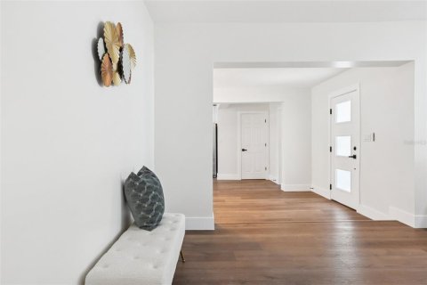 Villa ou maison à vendre à Saint Petersburg, Floride: 4 chambres, 198.63 m2 № 2092594 - photo 7