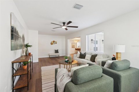 Villa ou maison à vendre à Saint Petersburg, Floride: 4 chambres, 198.63 m2 № 2092594 - photo 13