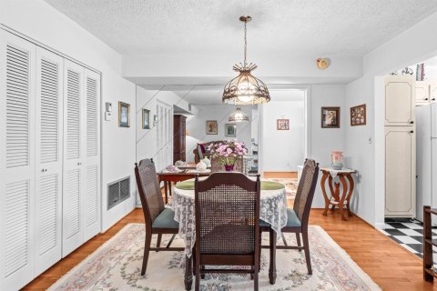 Condo in Hillsboro Beach, Florida, 2 bedrooms  № 2250407 - photo 8