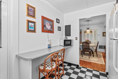 Condo in Hillsboro Beach, Florida, 2 bedrooms  № 2250407 - photo 5