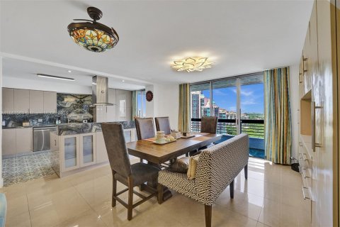 Condominio en venta en Aventura, Florida, 2 dormitorios, 126.81 m2 № 2034338 - foto 20