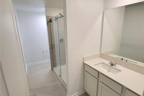Villa ou maison à vendre à Eagle Lake, Floride: 5 chambres, 201.97 m2 № 2412539 - photo 10