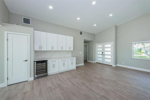 Villa ou maison à louer à Saint Pete Beach, Floride: 3 chambres, 171.87 m2 № 2413413 - photo 22