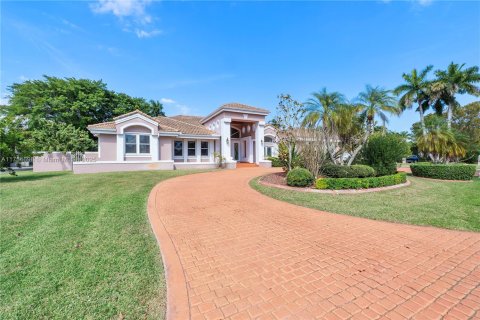 Casa en venta en Palmetto Bay, Florida, 5 dormitorios, 363.43 m2 № 1731834 - foto 1