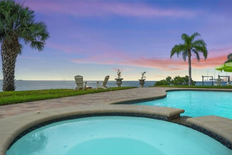 Casa en venta en Hernando Beach, Florida, 4 dormitorios, 447.42 m2 № 1773749 - foto 5