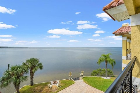 Casa en venta en Hernando Beach, Florida, 4 dormitorios, 447.42 m2 № 1773749 - foto 9