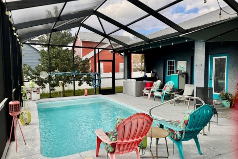 House in Okeechobee, Florida 3 bedrooms, 312.52 sq.m. № 2182773 - photo 5