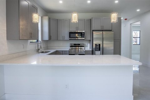 Villa ou maison à vendre à Punta Gorda, Floride: 3 chambres, 124.3 m2 № 1553038 - photo 3