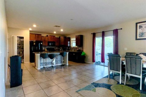 Villa ou maison à vendre à Sun City Center, Floride: 4 chambres, 242.85 m2 № 2333960 - photo 15