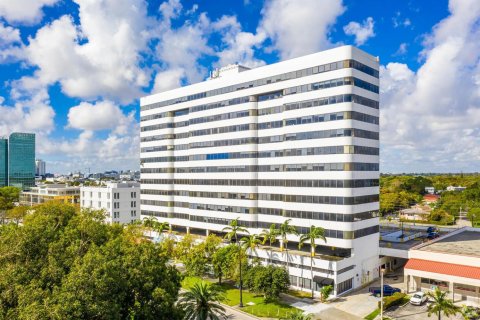 Immobilier commercial à Miami, Floride № 2168889