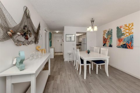 Condo in Venice, Florida, 2 bedrooms  № 1514542 - photo 10