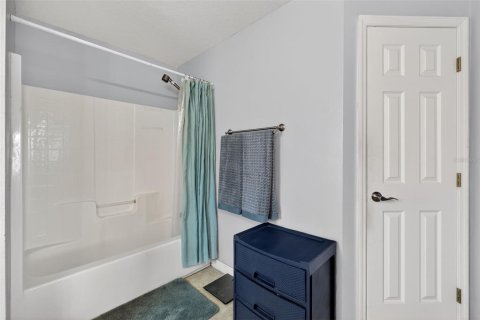 House in Saint Lucie, Florida 4 bedrooms, 197.97 sq.m. № 2144710 - photo 22