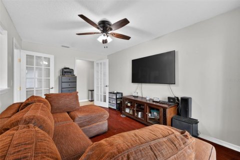 House in Saint Lucie, Florida 4 bedrooms, 197.97 sq.m. № 2144710 - photo 16