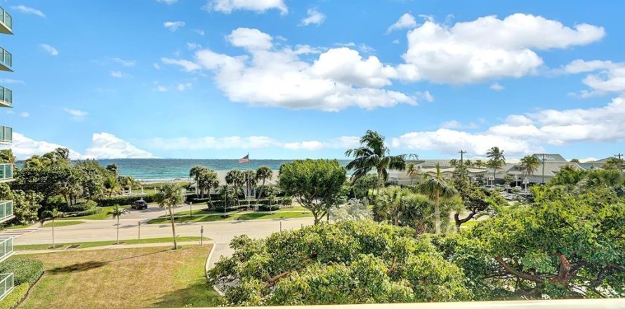 Condo in Deerfield Beach, Florida, 1 bedroom № 952392