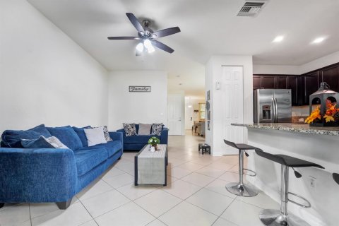 Touwnhouse à louer à Coconut Creek, Floride: 3 chambres, 136.19 m2 № 2407173 - photo 8