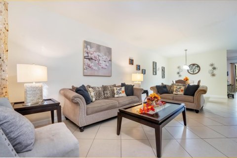 Touwnhouse à louer à Coconut Creek, Floride: 3 chambres, 136.19 m2 № 2407173 - photo 3