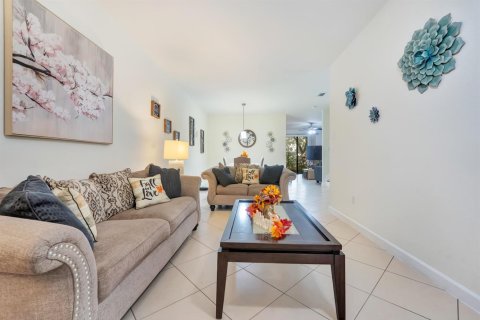 Touwnhouse à louer à Coconut Creek, Floride: 3 chambres, 136.19 m2 № 2407173 - photo 2