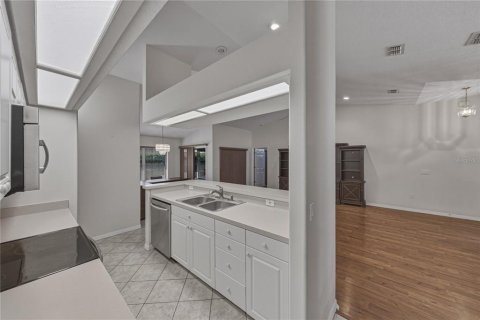 Casa en venta en Zephyrhills, Florida, 3 dormitorios, 142.51 m2 № 2224924 - foto 18
