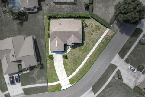 Casa en venta en Zephyrhills, Florida, 3 dormitorios, 142.51 m2 № 2224924 - foto 7