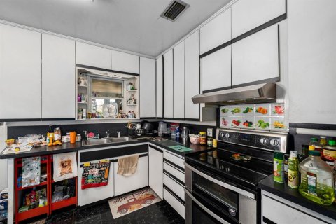 Casa en venta en Thonotosassa, Florida, 4 dormitorios, 201.13 m2 № 2290986 - foto 7