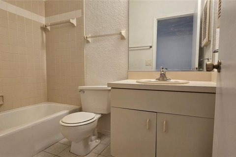 Copropriété à louer à Punta Gorda, Floride: 2 chambres, 89.19 m2 № 2413681 - photo 12