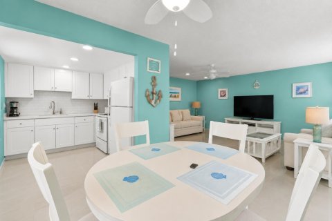 Condo in Delray Beach, Florida, 2 bedrooms № 2082933 - photo 3