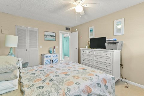 Condo in Delray Beach, Florida, 2 bedrooms № 2082933 - photo 10