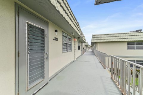 Condo in Delray Beach, Florida, 2 bedrooms № 2082933 - photo 24