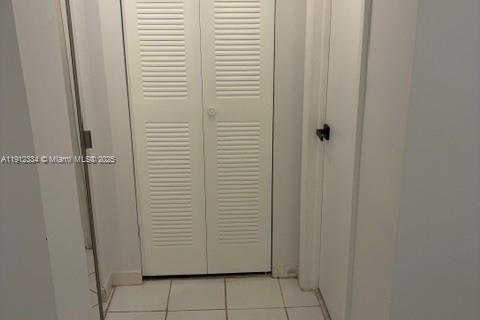 Casa en venta en Miami, Florida, 3 dormitorios, 160.81 m2 № 2034719 - foto 12