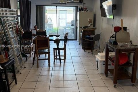 Casa en venta en Miami, Florida, 3 dormitorios, 160.81 m2 № 2034719 - foto 18