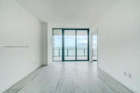 Купить кондоминиум в Майами, Флорида 1 спальня, 87.33м2, № 1779769 - фото 6