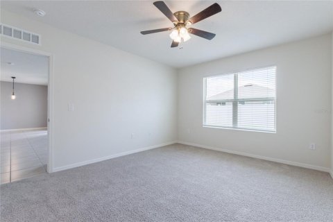House in Mount Dora, Florida 4 bedrooms, 169.83 sq.m. № 1785056 - photo 10