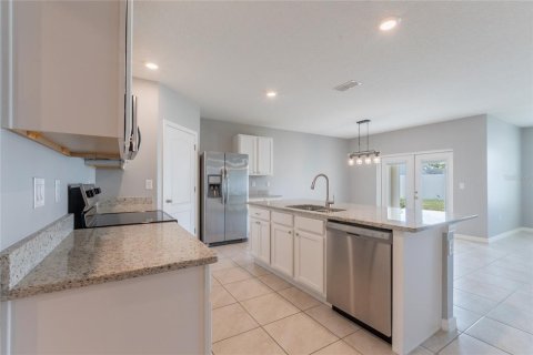 House in Mount Dora, Florida 4 bedrooms, 169.83 sq.m. № 1785056 - photo 5