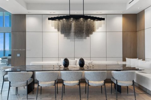 Condo in Sunny Isles Beach, Florida, 6 bedrooms  № 1861363 - photo 14
