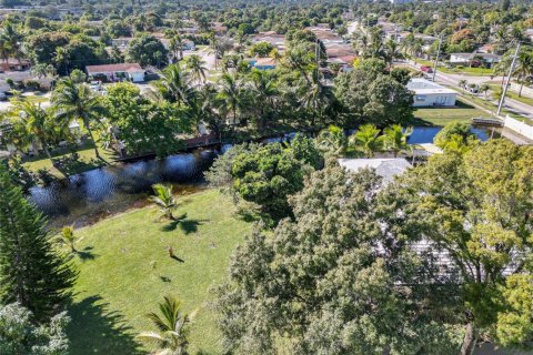 Copropriété à vendre à Lauderdale Lakes, Floride: 2 chambres, 106.84 m2 № 2084436 - photo 26