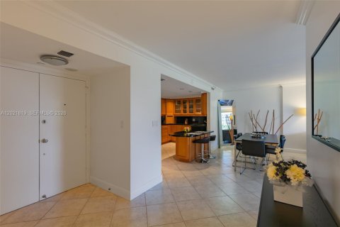 Copropriété à vendre à Key Biscayne, Floride: 2 chambres, 117.06 m2 № 2256960 - photo 6