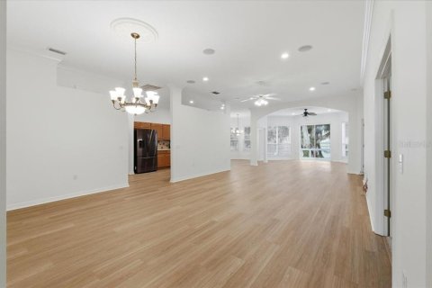 House in Lakeland, Florida 3 bedrooms, 189.24 sq.m. № 2258266 - photo 30
