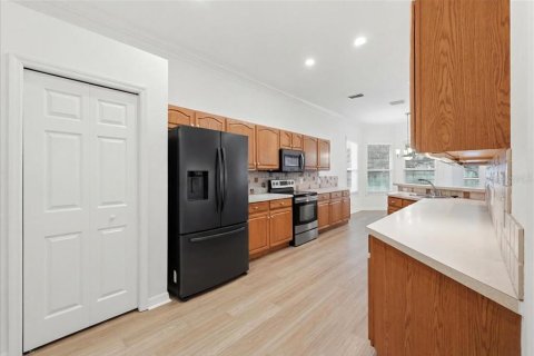 House in Lakeland, Florida 3 bedrooms, 189.24 sq.m. № 2258266 - photo 19