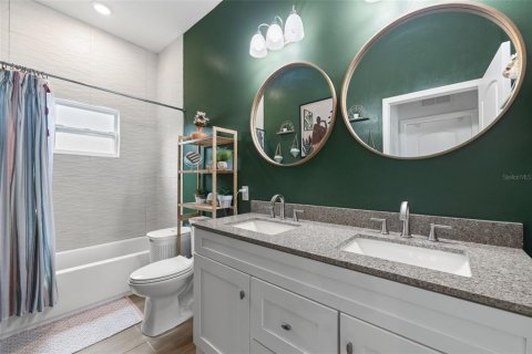 Купить виллу или дом в Тампа, Флорида 3 комнаты, 93.65м2, № 2306157 - фото 8
